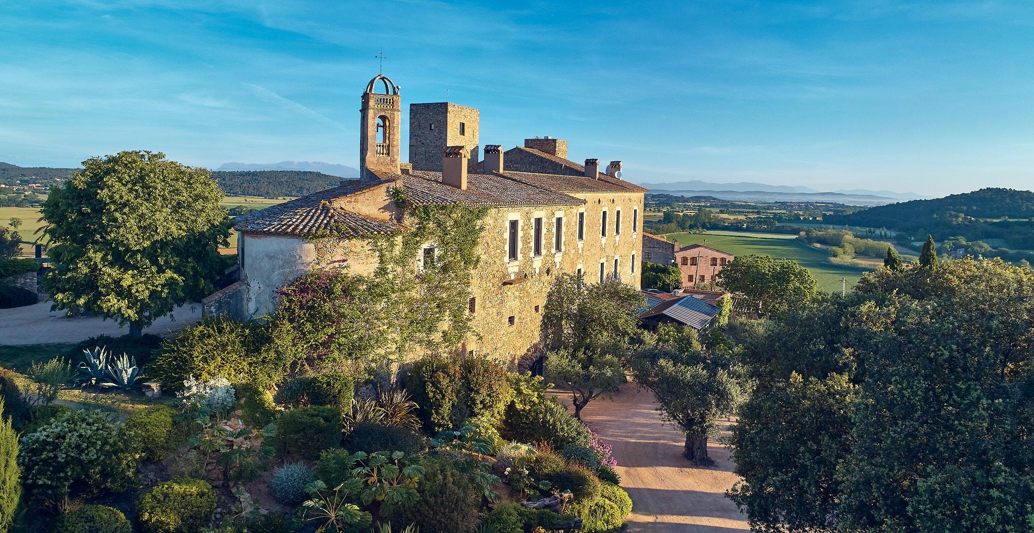 Hotel Castell D'Emporda La Bisbal d'Emporda Exterior photo